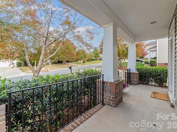 2nd image of 2413 Orofino Ct