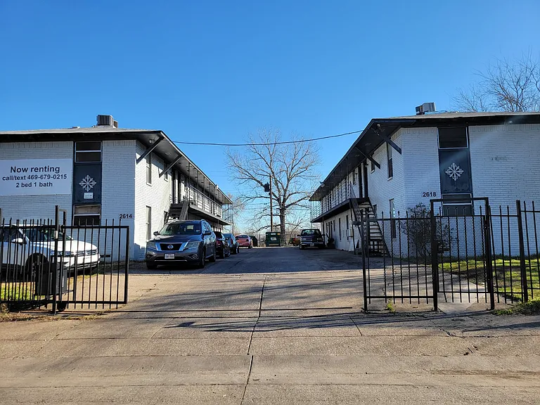 2614 Jeffries St #202 — Photo 7