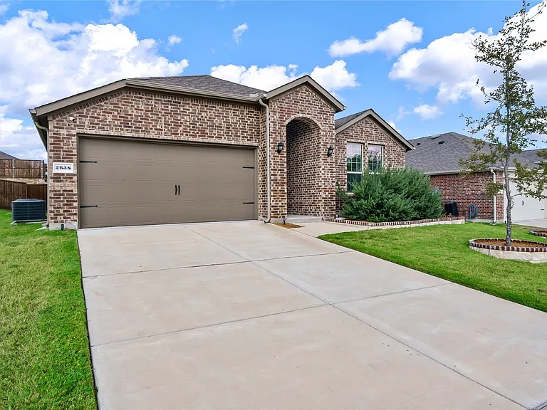 2638 Azaleas Run Dr — Photo 4