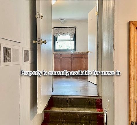2nd image of 5601 38th Ave S #2