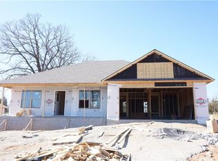 136 Stone Dr, Roland, OK 74954