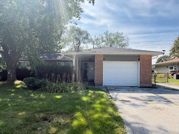 71 Winslow St, Park Forest, IL 60466