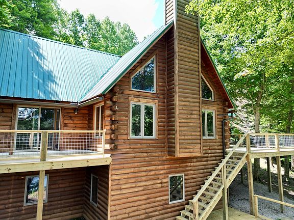 3rd image of 18 Crazy Horse Ln