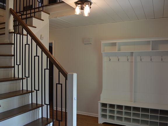 3rd image of 2713 Shropshire Blvd