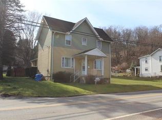 9966 Broadway St, Irwin, PA 15642