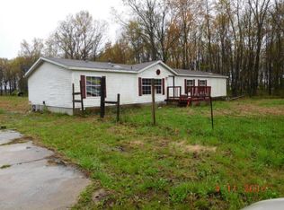 11344 Petroff Rd, Benton, IL 62812