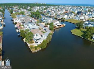 69 S Anchorage Ave, Bethany Beach, DE 19930