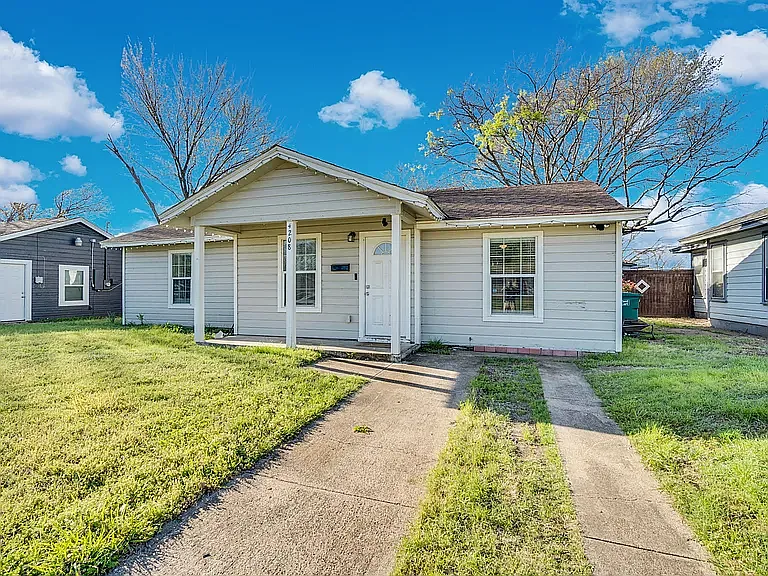 4208 Wiman Dr — Photo 5