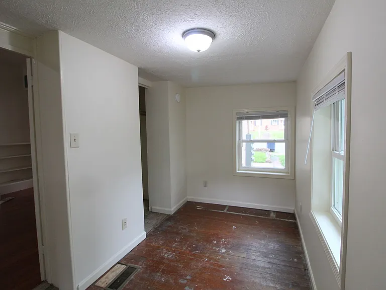 330 N High St #101 — Photo 10