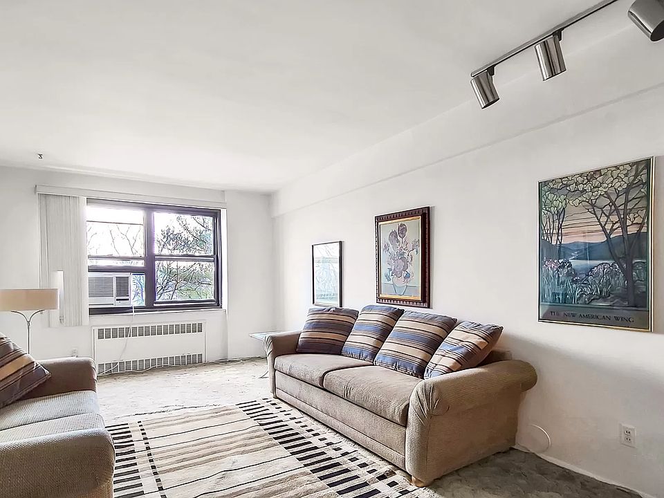 1st image of 141-16 28th Ave #6D