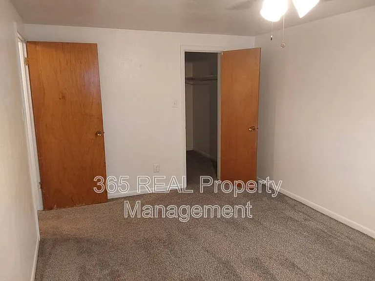 1624 9th Ave #11 — Photo 7