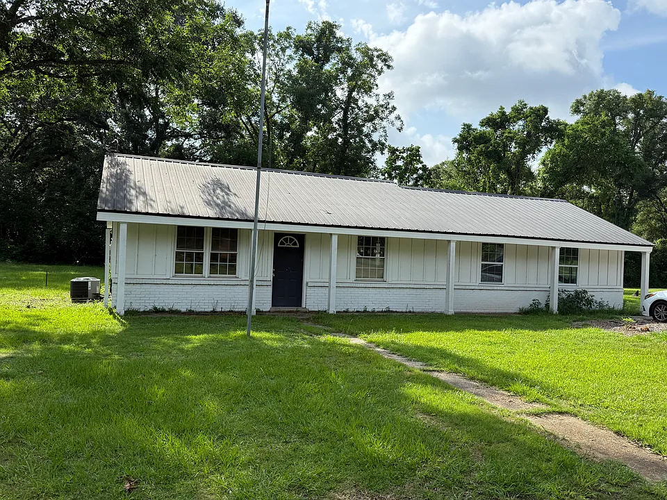 157 S University Blvd