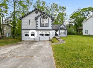 388 Montgomery Pl, Jonesboro, GA 30238