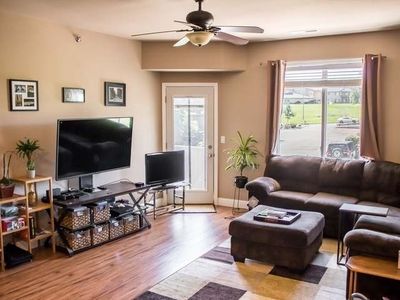 1208 W Owens Ave, Bismarck, ND, 58501