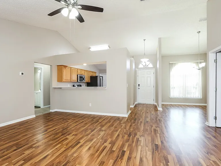 3349 Citation Dr — Photo 3