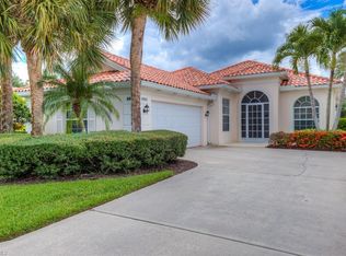 3992 Isla Ciudad Ct, Naples, FL 34109