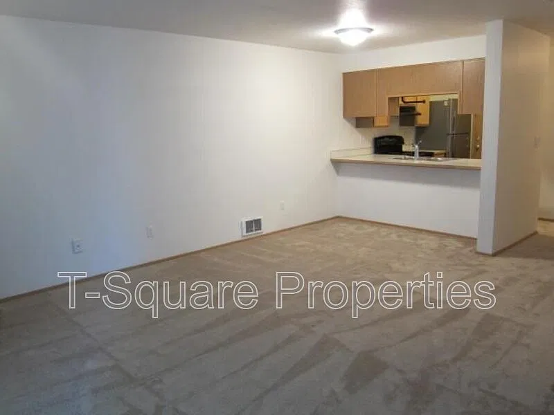 7634 230th St SW — Photo 3
