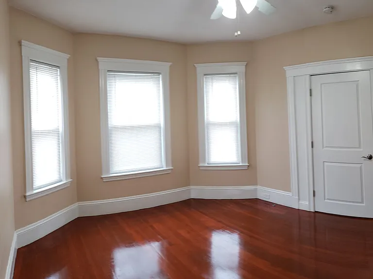 15 New Hampshire Ave #3 — Photo 13