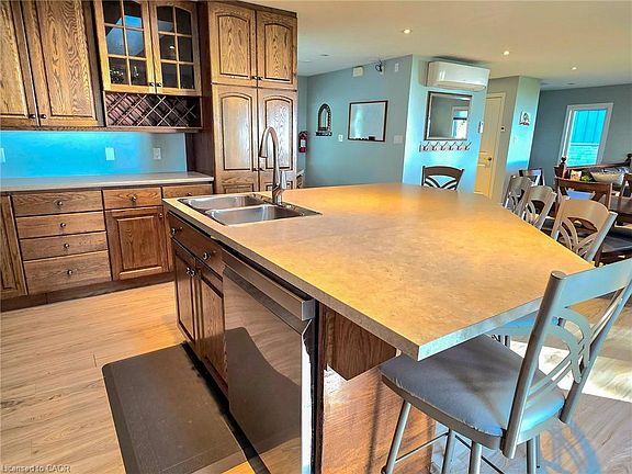 4th image of 522 Ryerse Blvd
