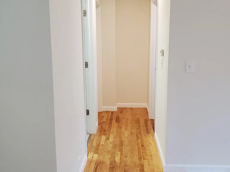 72 Juniper Rdg #A — Photo 14