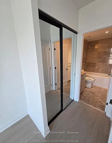 505 Glencairn Ave #216 — Photo 8
