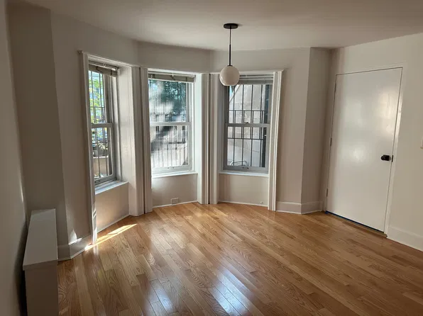 512 8th Street image 1 of 1