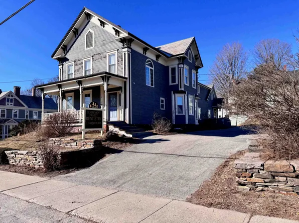 27 Myrtle Street, Claremont, NH 03743