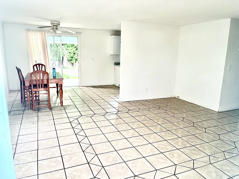 1808 N 20th Ave #A-B — Photo 5