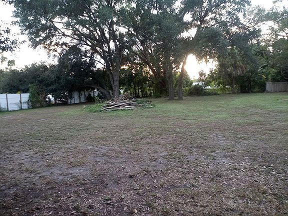 4th image of 7758 Breeze Dr #2
