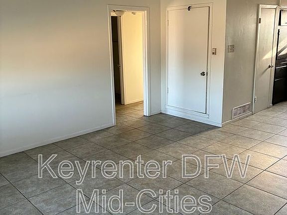 2nd image of 110 Franklin St #22