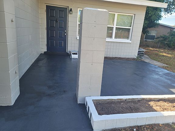 3rd image of 205 38th Ave SE