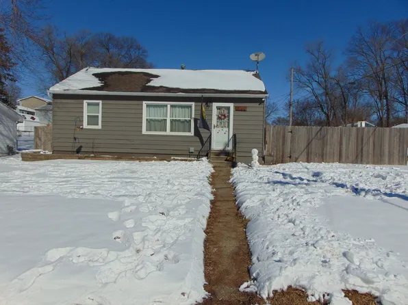 4144 Easton Blvd, Des Moines, IA 50317