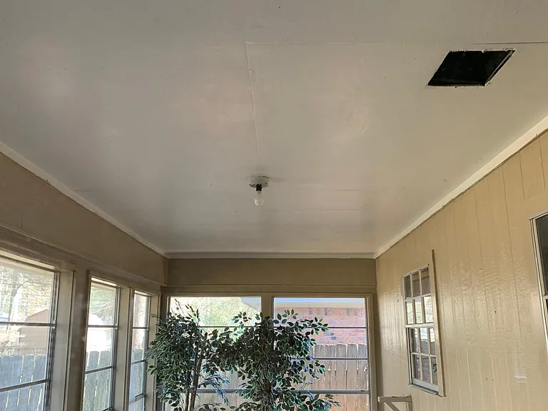 1031 Woodshire Cir — Photo 19