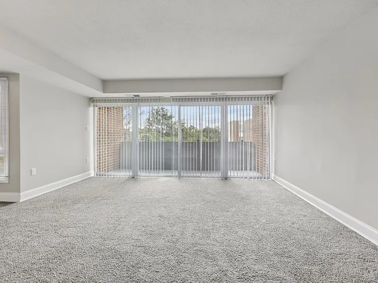 Courts at Walker Mill Apartments — Photo 37