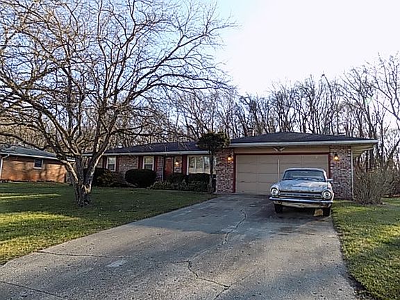 2nd image of 25662 Meadow Oak Ln