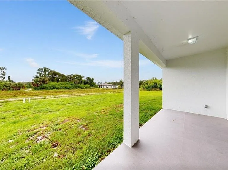 6050 Stratton Rd — Photo 31