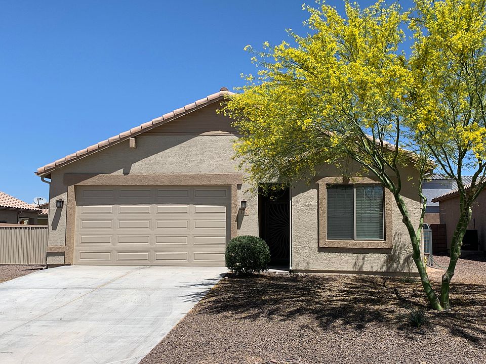 1st image of 1767 E Alder Cir