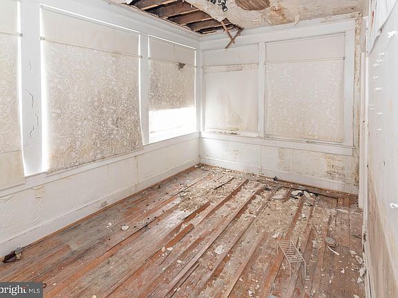 5th image of 2314 South Rd