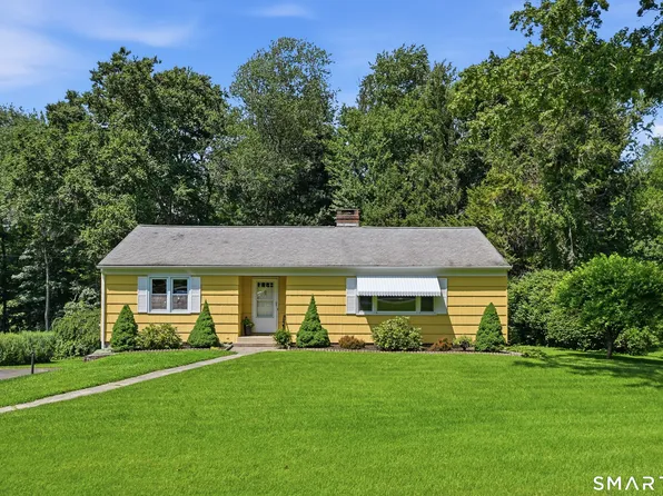 30 Maple Row, Bethel, CT 06801