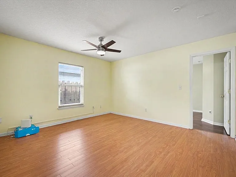 711 Sid Dr — Photo 26