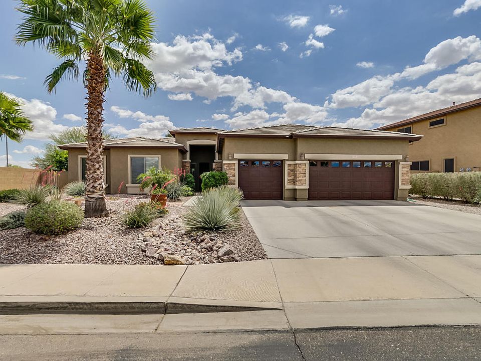 1st image of 17903 W Banff Ln