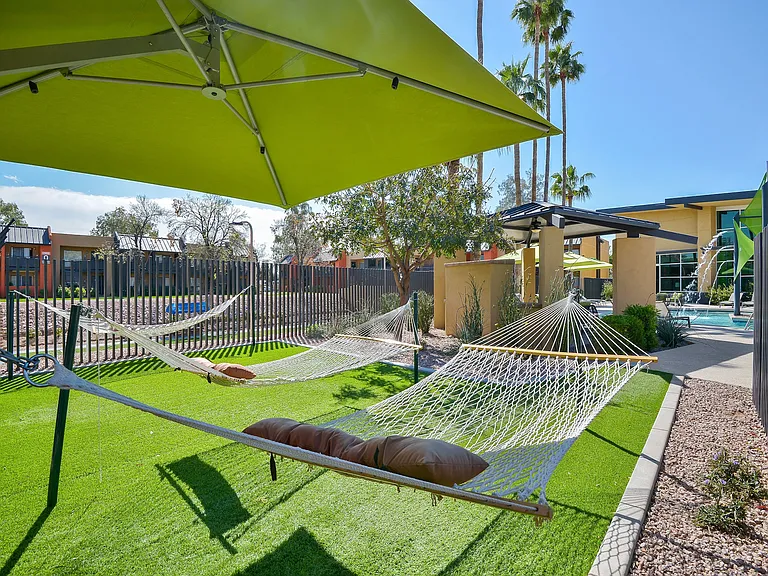 Onnix Apartments — Photo 17