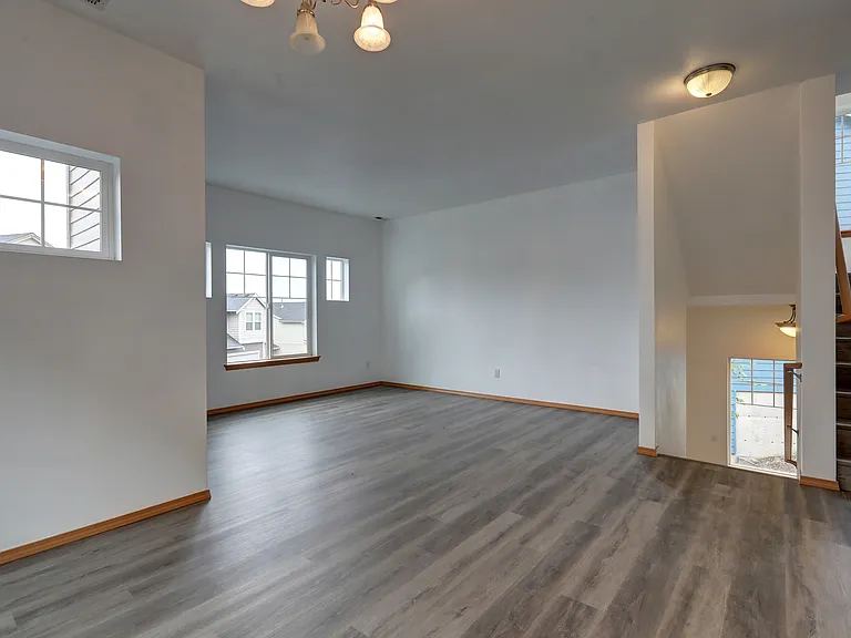 5118 Evan Ct SE — Photo 4