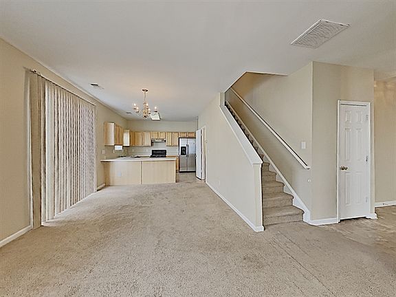 5th image of 221 Hiawassee Dr