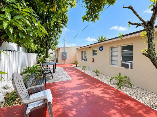 2204 Atlanta St #3, Hollywood, FL 33020