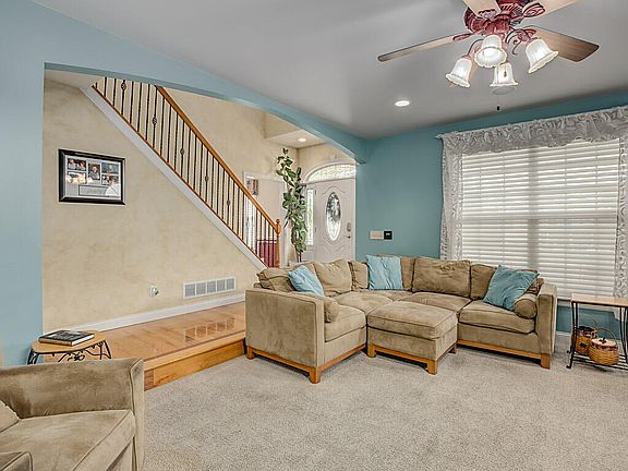 4th image of 4382 Alleen Ct
