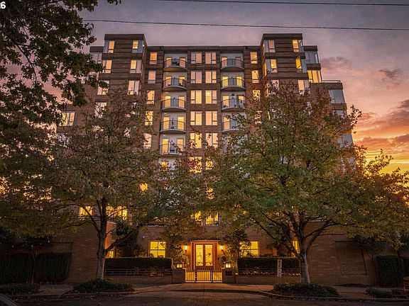 2nd image of 1132 SW 19th Ave Unit 104