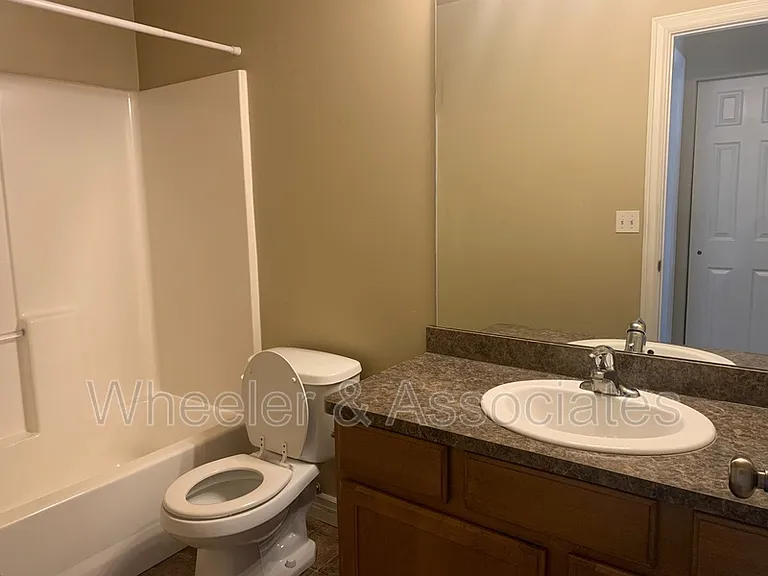 155 N Century Dr — Photo 13