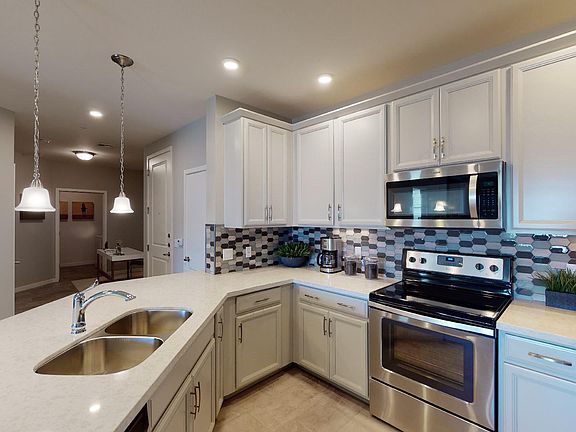 4th image of 2511 W QUEEN CREEK Road #173