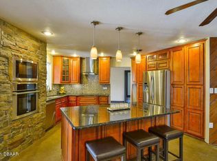 84 Oak Ave, Ormond Beach, FL 32174
